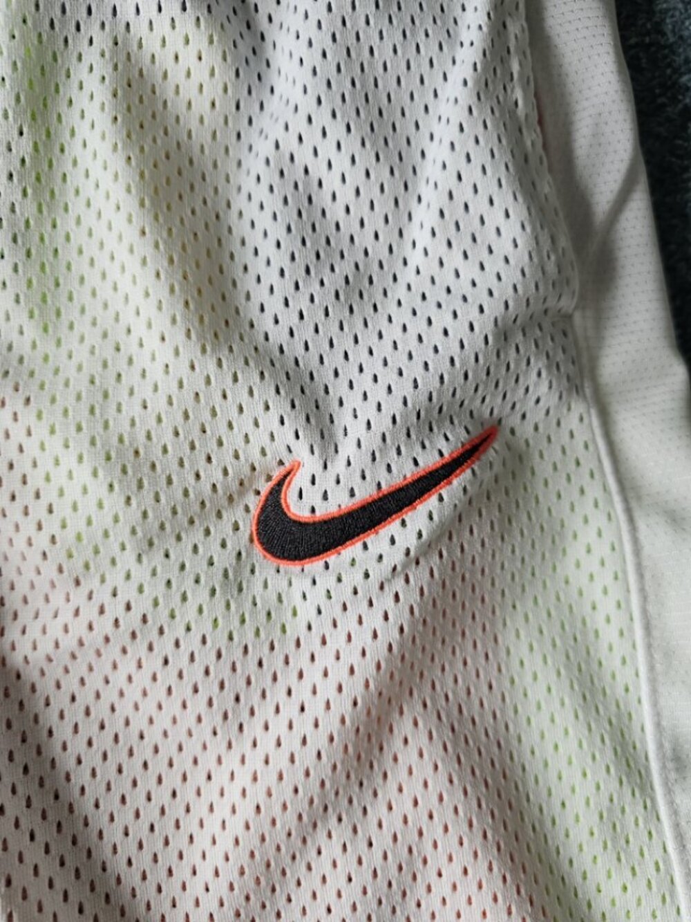 Nike Dri-FIT Reversible Basketball Shorts Youth XL White Neon Athletic Mesh - Picture 2 of 6